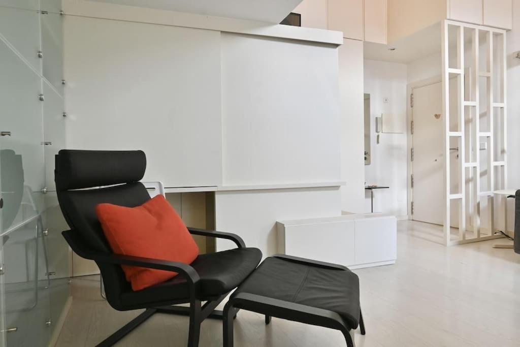 For You Rentals Apartamento Temporal Con Encanto A Pocos Metros Del Sol Myr13 Madrid Exterior photo